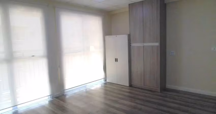 Sala comercial com 1 sala para alugar na Avenida Engenheiro Armando de Arruda Pereira, 2937, Jabaquara, São Paulo