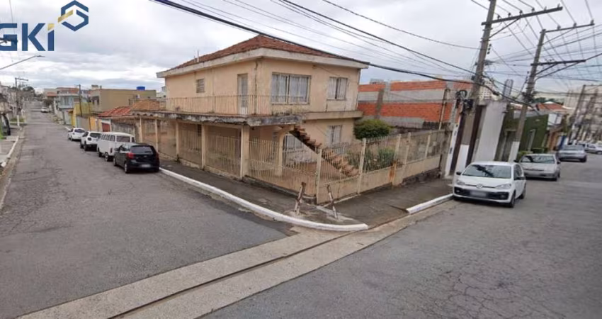 Casa/sobrado de esquina, 200m2 AU, 270m2 de Terreno