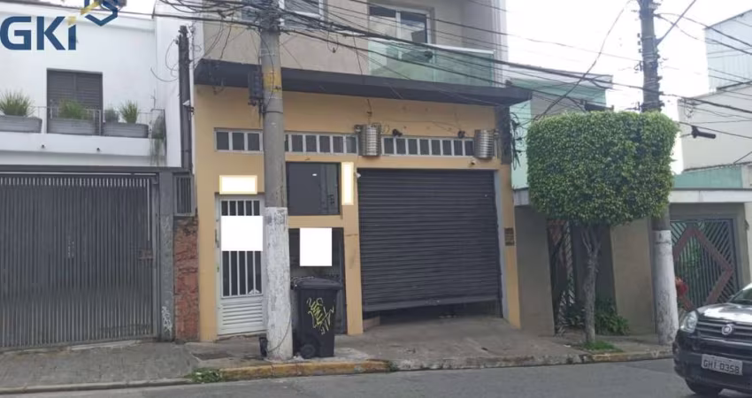 SOBRE LOJA PARA FINS COMERCIAIS ... 180M²