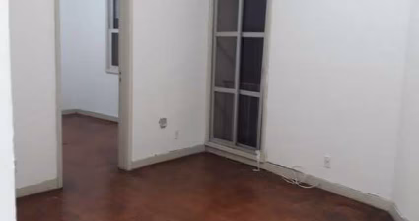 APARTAMENTO NA REPÚBLICA