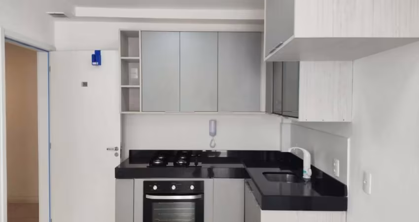 Excelente localização, Pompéia, 2 dorm (1 suíte) 1 vaga