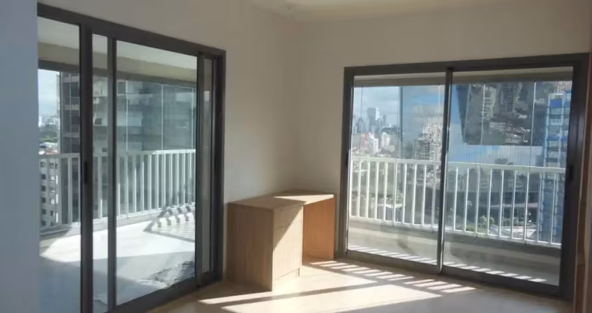 Studio pinheiros/faria lima: 44m², varanda, lazer e conforto.