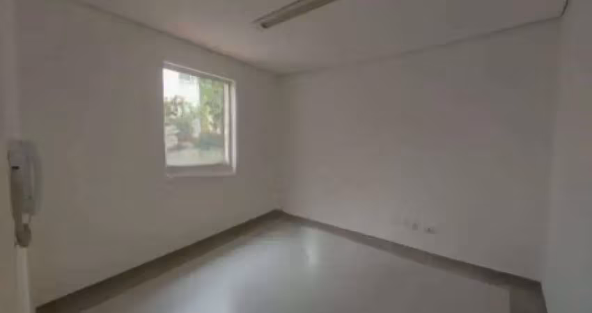Sala comercial para locação 30m² dispondo de 2 salas, 1 banheiro na mooca - sp