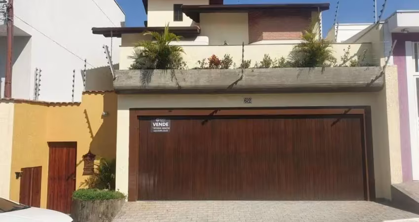 Casa com 3 quartos à venda na Rua Professor Diogo Pires Correa, 62, Centro, Osasco