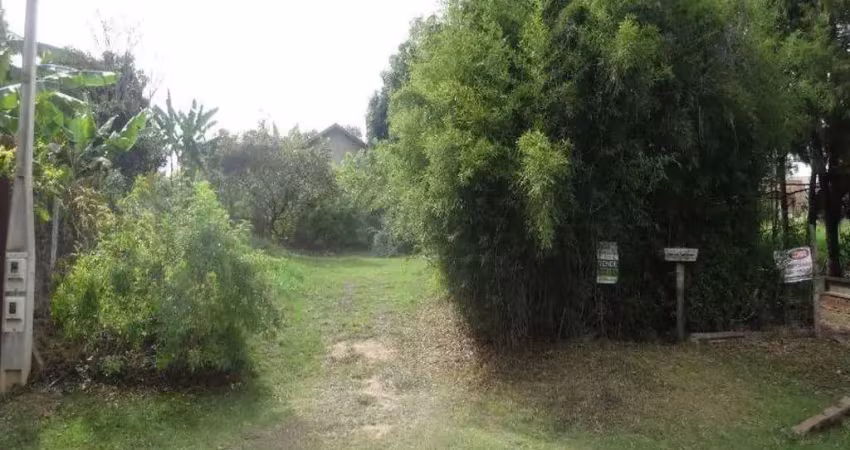 Terreno de 2.000m no terras de itaici de frente para área verde