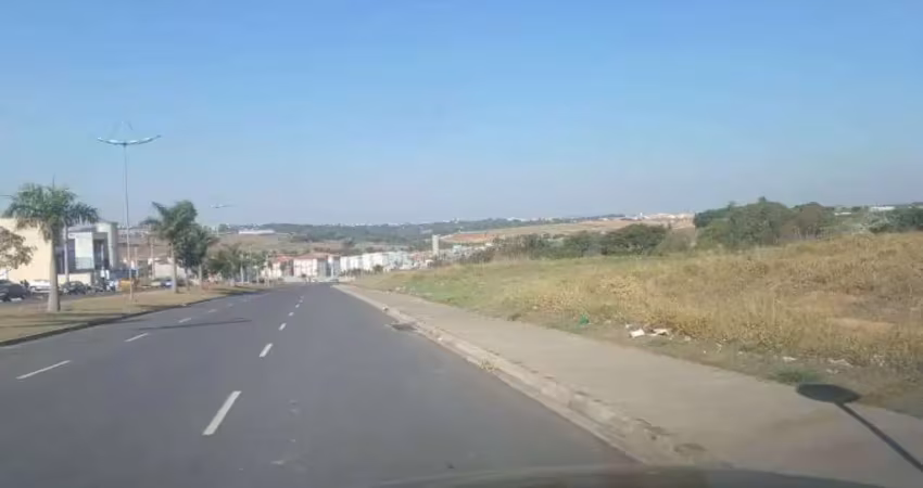 Terreno de 3.040m no campo bonito (comercial e residencial multifamiliar)
