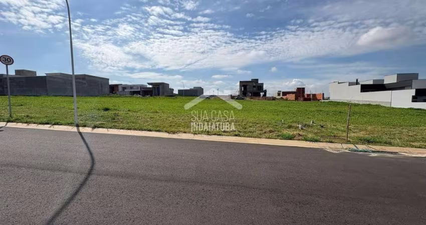 Terreno de 300m na quadra R do condomínio fechado Jardim Maria Candida em Indaiatuba