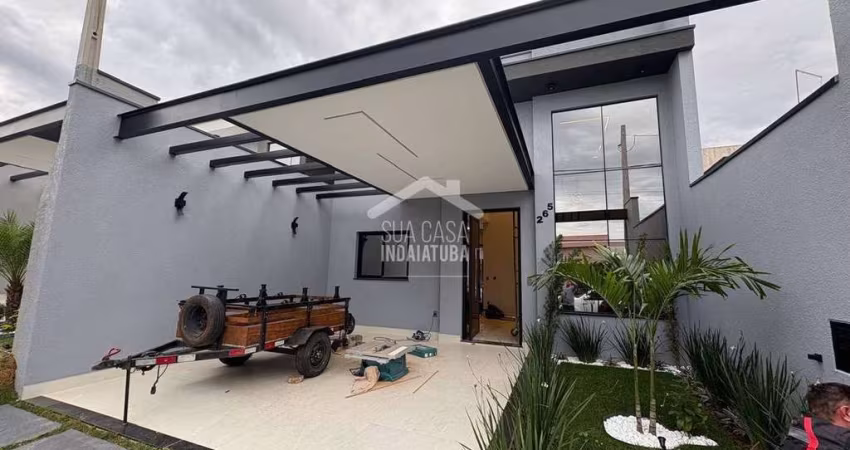 Casa com planejados condominio Vila Ytu