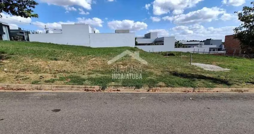 Lote 300m² com boa topografia em condomínio fechado