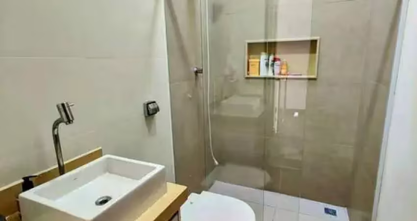 Sobrado a venda no condomínio vila rica com móveis planejados