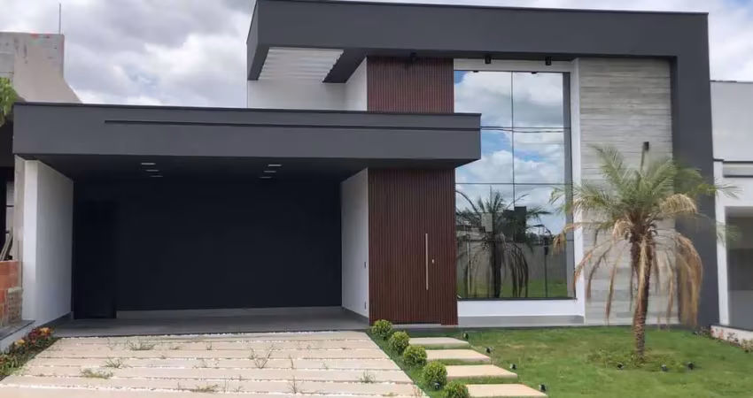 Casa térrea com 3 suítes e piscina no condomínio milano