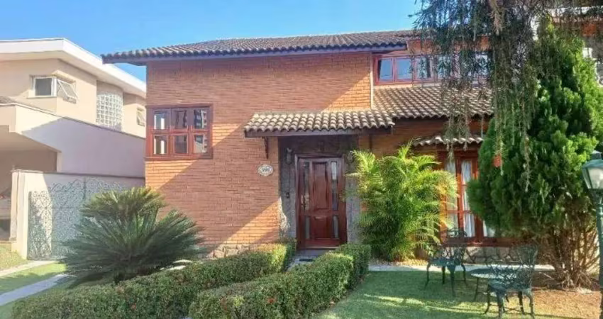 Casa de 4 quartos e escritório no condomínio park avenida