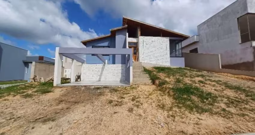 Casa de 3 suítes em fase final de construção em condomínio em indaiatuba