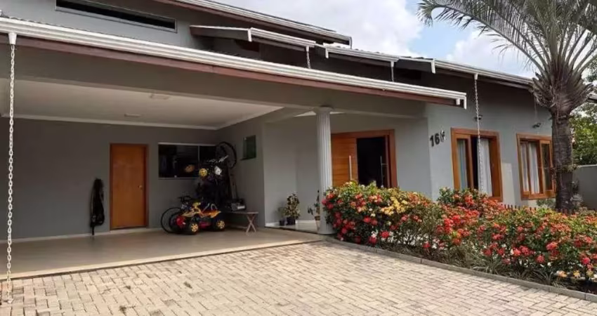 Casa térrea charmosa e aconchegante com 4 suítes no condomínio vila inglesa - indaiatuba/sp