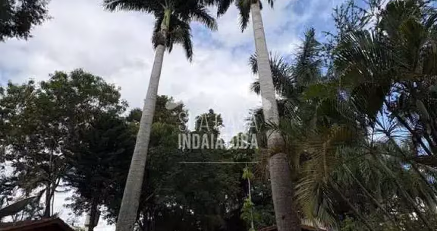 Chácara no mosteiro de itaici com fundo para o lago do condomínio