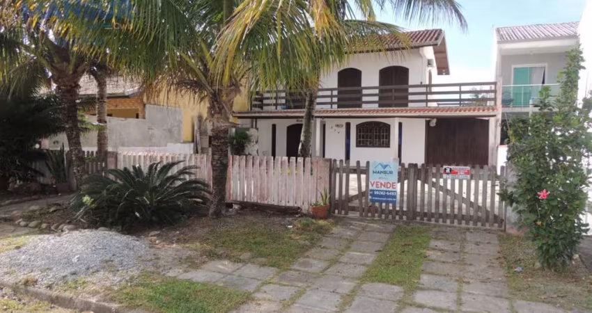 Sobrado com 4 dormitórios à venda, 154 m² por R$ 650.000,00 - Balneário de Shangri-la - Pontal do Paraná/PR