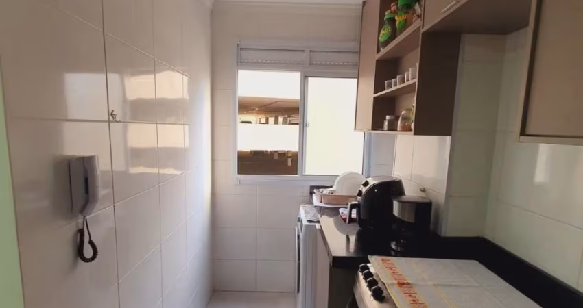 Apartamento todo reformado e moderno