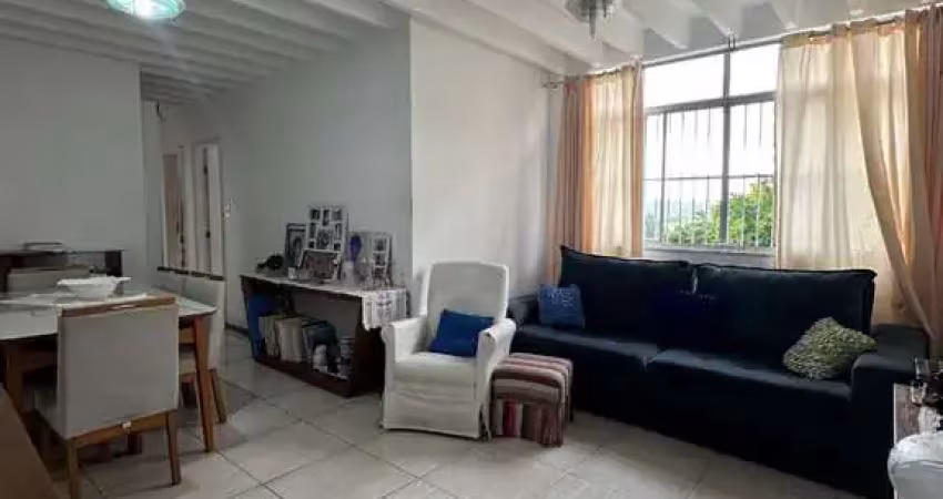 Apartamento com 3 quartos à venda na Rua João José Rescala, Imbuí, Salvador