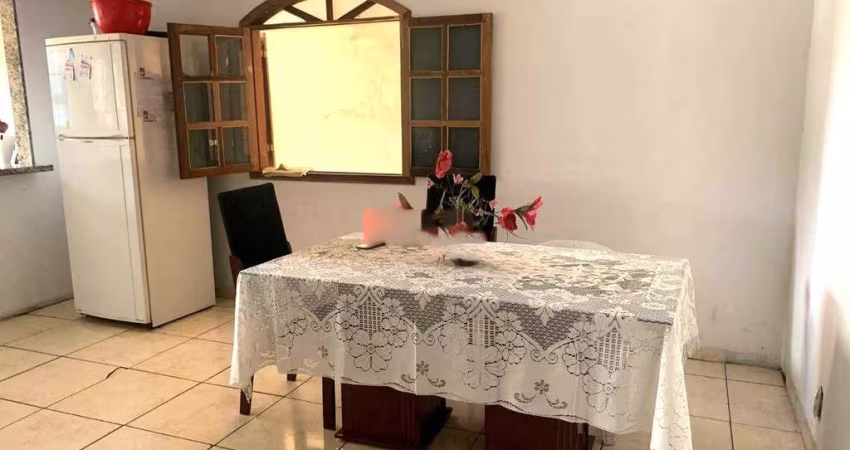 Casa para Venda em Belo Horizonte, Canaã, 4 dormitórios, 1 suíte, 3 banheiros, 2 vagas