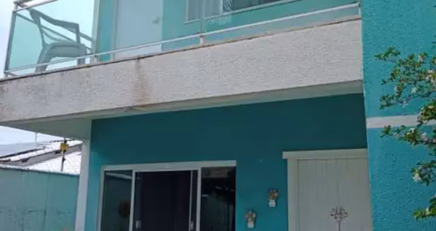 Casa à venda por R$ 350.000,00 - Ouro Verde - Rio das Ostras/RJ