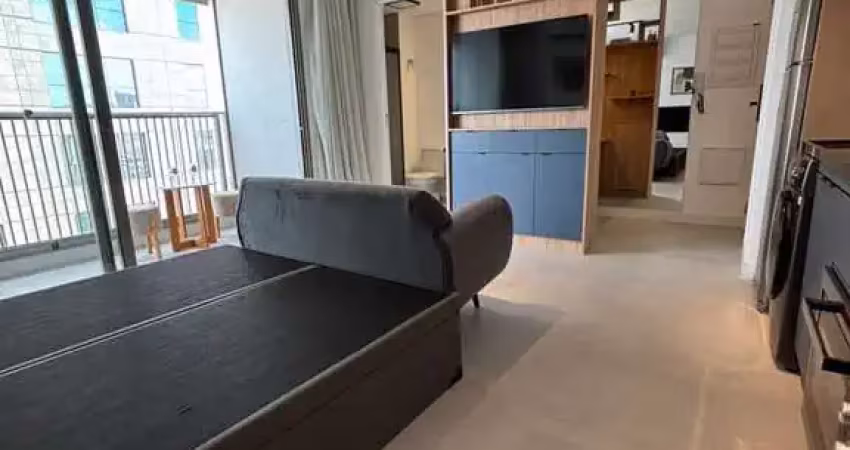Studio totalmente mobiliado ao lado do metro para Locação !!!