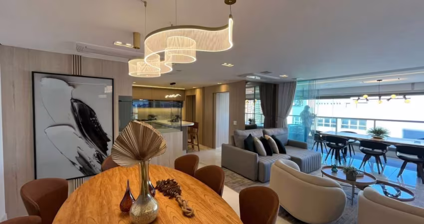 Apartamento Para venda totalmente mobiliado  ao lado do Parque Ibirapuera