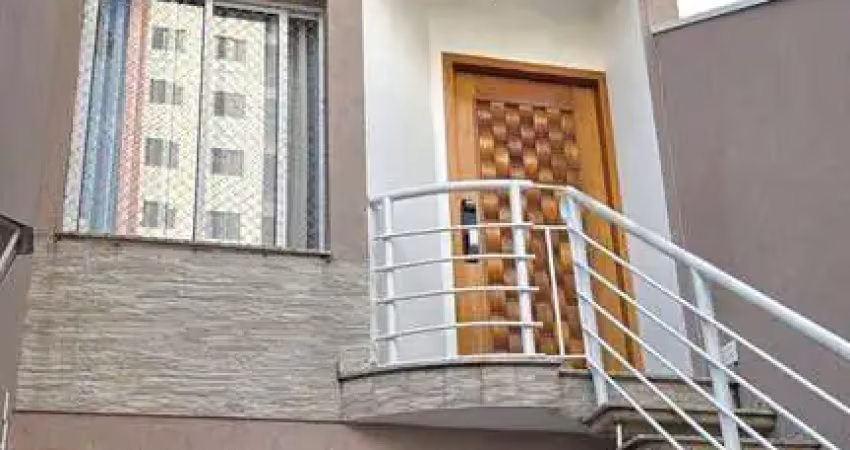 Casa com 3 quartos para alugar na Avenida Ibiúna, Vila Aricanduva, São Paulo