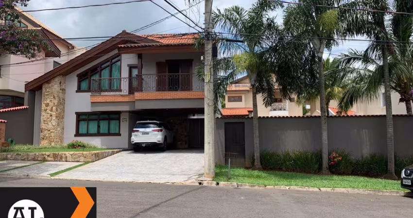 Bela casa à venda no Condomínio Granja Olga II em Sorocaba 3 suítes com ar condicionado piscina 370 m2 da área construída