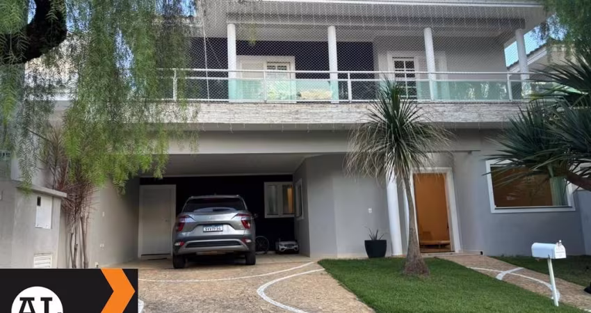 Não perca a oportunidade de adquirir essa incrível casa no condomínio Lago da Boa Vista em Sorocaba! Com 320 m2 de área construída