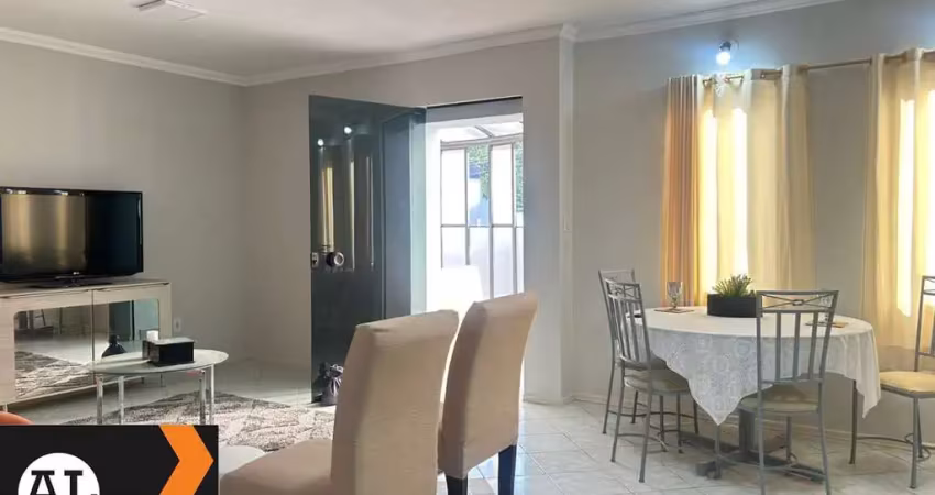 Casa para locação toda mobiliada no condomínio granja olga, no andar de cima com entrada independente e 180 m2 de ac com 3 quartos sendo 1 suíte