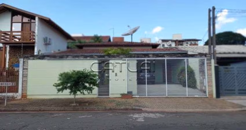 Casa à venda - Bairro Araxá em Londrina