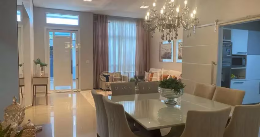Casa com 4 quartos à venda na Rua Mário Novaes, N195, Jardim Pacaembu, Londrina