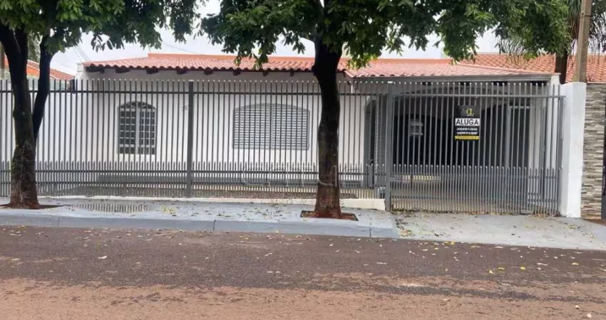 Casa com 2 quartos para alugar na Rua Jundiaí, 217, Jardim Alvorada, Londrina