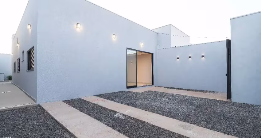 Casa com 3 quartos à venda no Jardim Europa, Uberlândia 