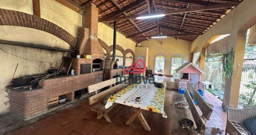 Chácara com 4 dormitórios à venda, 4500 m² por R$ 1.920.000,00 - Chácara Remanso (Caucaia do Alto) - Cotia/SP
