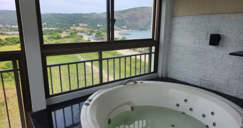 Cobertura Duplex, 2 dormitórios, 120m² à venda em Camboinhas.