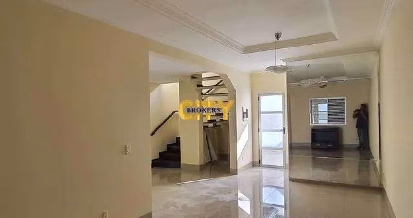 Vende-se Sobrado Condomínio Sevilha