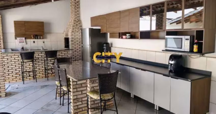 Vende-se Casa Condomínio Morro de Santo Antônio
