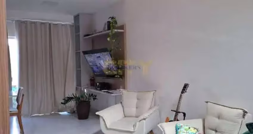Vende-se Sobrado Mobiliado Condomínio Jardins (Bom Clima)