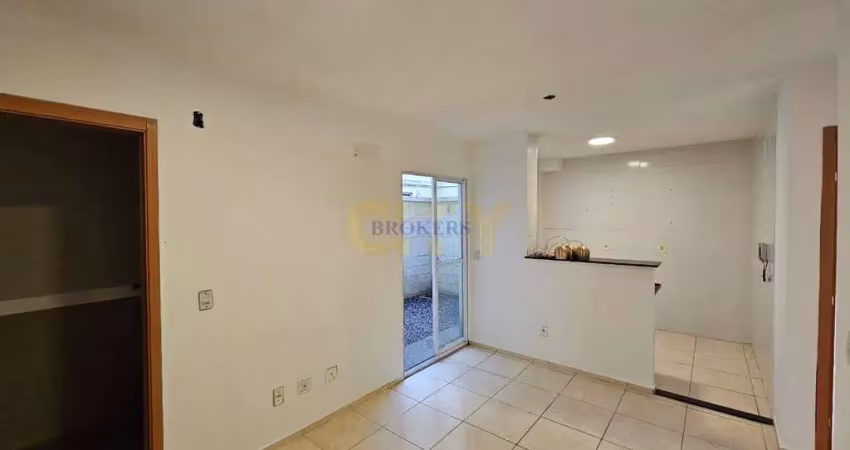 Vende-se apartamento térreo com garden condomínio chapada da costa