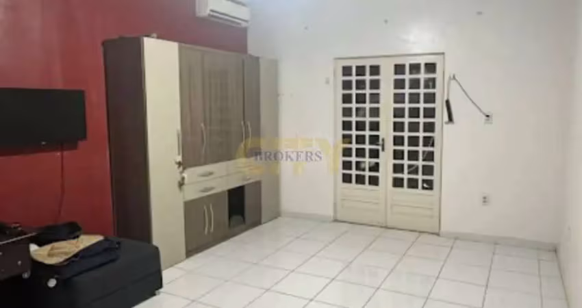 Casa com 2 quartos à venda na Avenida das Palmeiras, Jardim Imperial, Cuiabá