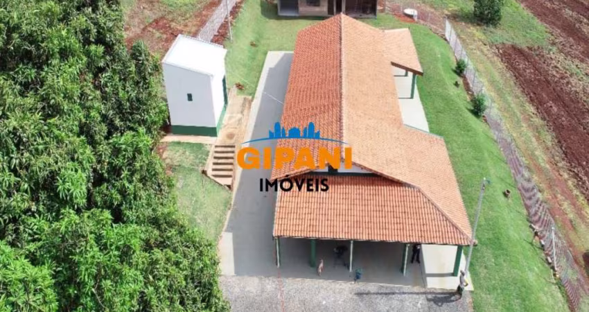 Lindo Sítio à Venda com Área de 41.476 m² com Pomar de Frutas Variadas