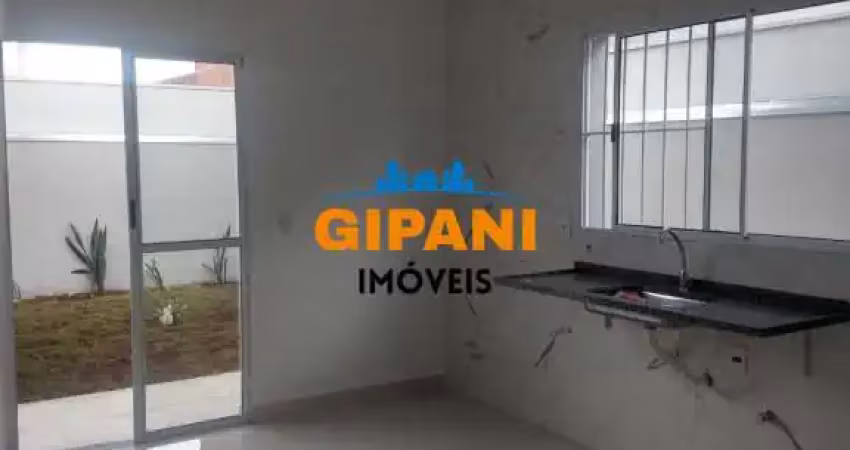 CASA A VENDA EM JAGUARIUNA