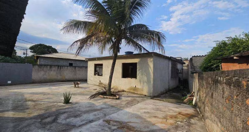 Casa 1 dormitório para Venda em Duque de Caxias, Pilar, 1 dormitório, 1 banheiro, 4 vagas