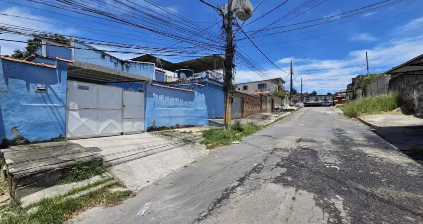 Casa para Venda em Duque de Caxias, Parque Muísa, 2 dormitórios, 1 banheiro, 2 vagas