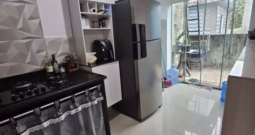 Casa / sobrado para venda em duque de caxias, parque vitória, 2 dormitórios, 1 banheiro