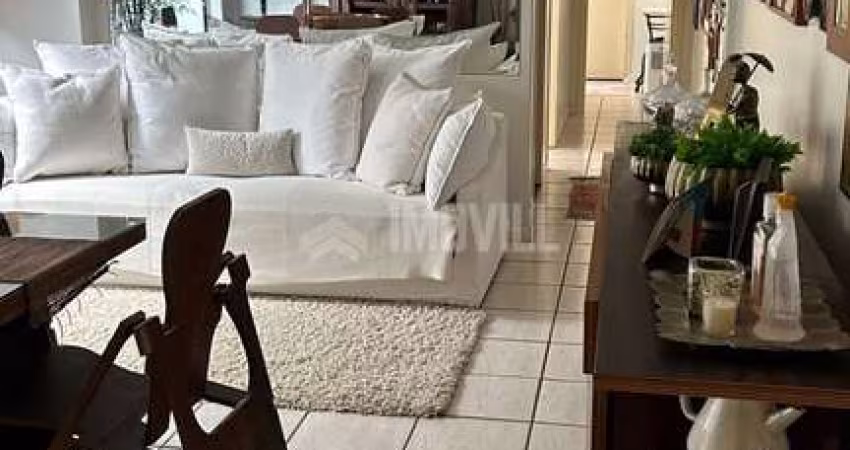 APARTAMENTO PARA TEMPORADA 50MTS DO MAR
