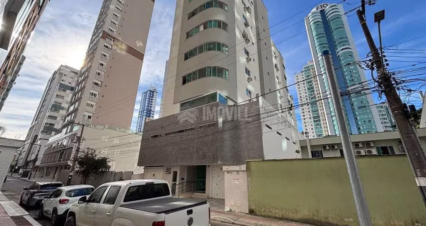 APARTAMENTO LOCAÇÃO ANUAL DE DUAS SUÍTES.