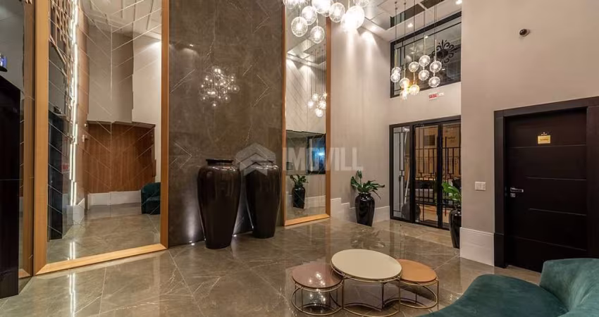 APARTAMENTO ALTO PADRÃO FINAMENTE MOBILIADO, EQUIPADO E DECORADO COM 3 SUÍTES E LAZER COMPLETO.
