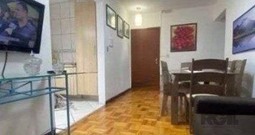 Apartamento de 1 dormitório térreo desocupado na Vila Ipiranga
